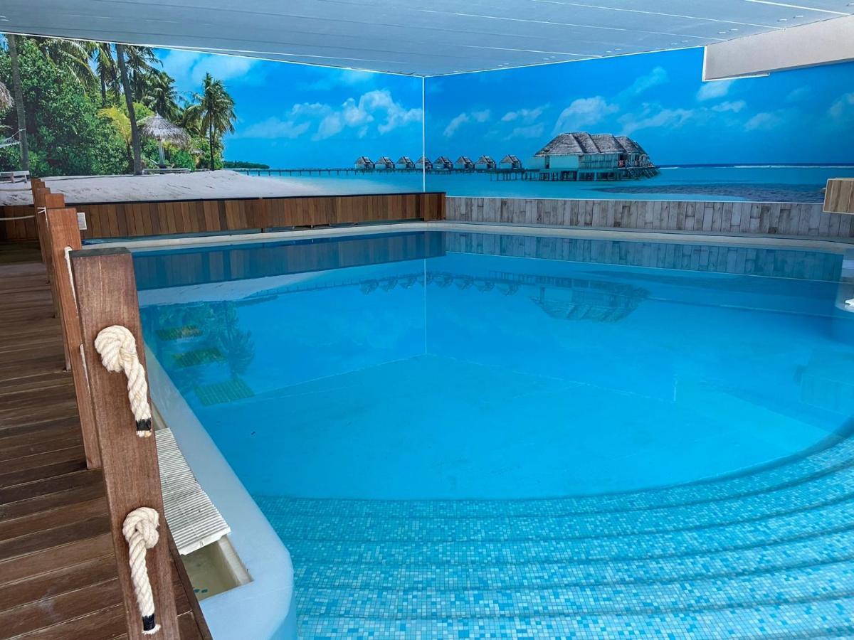 Frantheor Frejus 5 Etoiles Otel Dış mekan fotoğraf